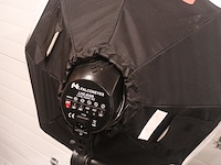 2x studio lichtset, falconeyes, lhd-b628 en lhd-b928, inclusief lampen en toebehoren - afbeelding 4 van  6