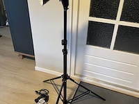 2x studioflitser, professional cine, de-150b, grijs / chroom - afbeelding 2 van  6