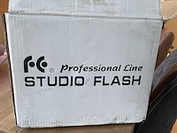 2x studioflitser, professional cine, de-150b, grijs / chroom - afbeelding 6 van  6