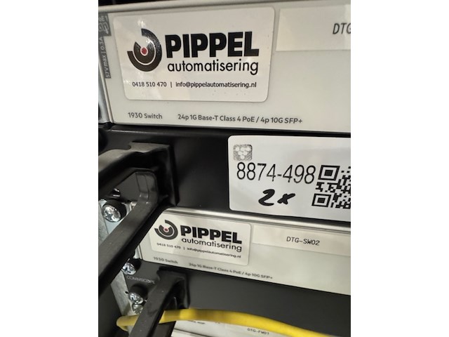 2x switch, 1920 - afbeelding 2 van  2