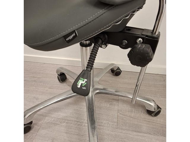 2x tabouret met rugleuning naggura - afbeelding 10 van  10