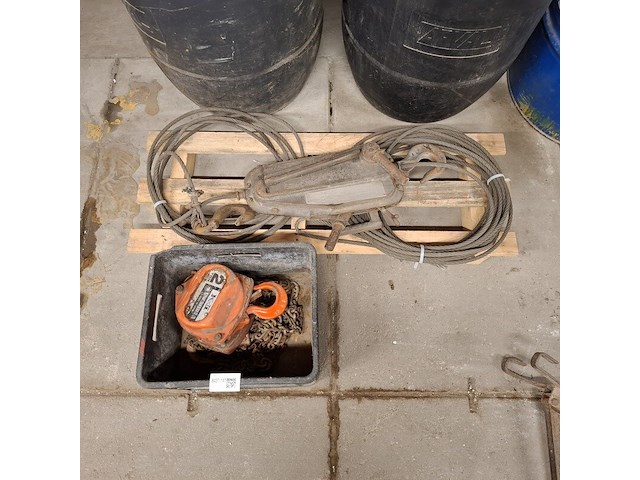 2x takel - afbeelding 1 van  9