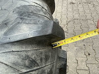 2x taurus point 8 20.8 r38 tractorwielen – 38" – 10-gats - afbeelding 7 van  9