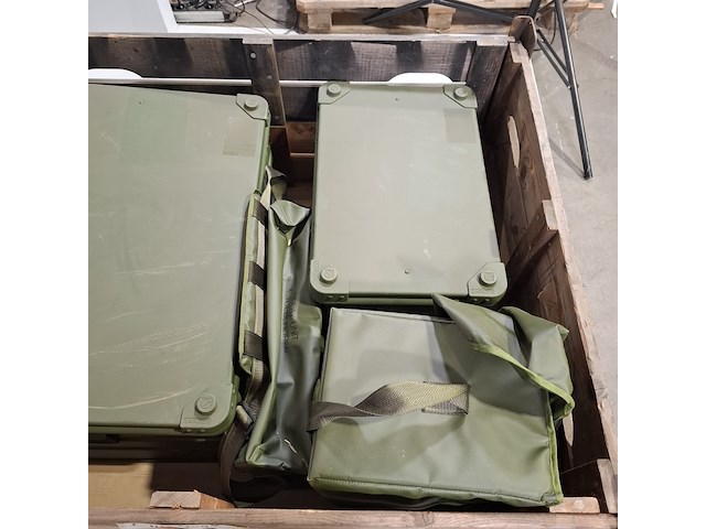 2x transportkoffer en tassen - afbeelding 7 van  8