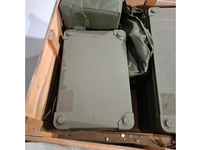 2x transportkoffer en tassen - afbeelding 5 van  7