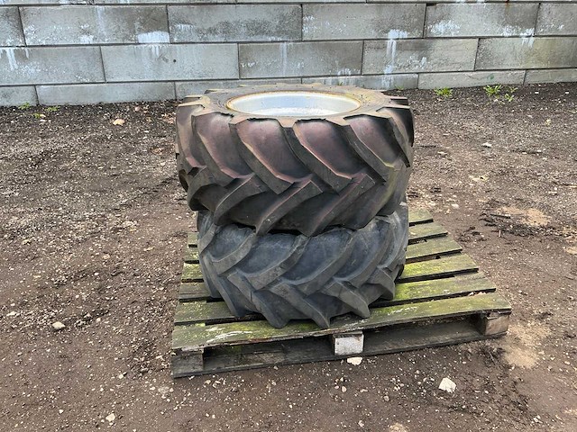 2x trelleborg twin 414 400/55 r17.5 band, wiel en velg - afbeelding 6 van  11