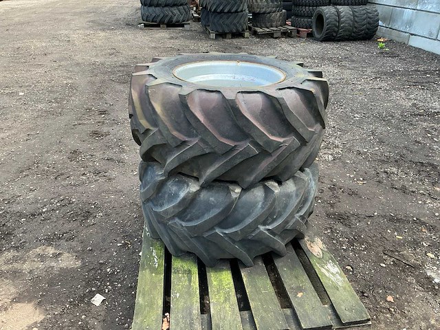 2x trelleborg twin 414 400/55 r17.5 band, wiel en velg - afbeelding 8 van  11