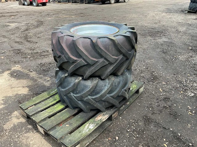2x trelleborg twin 414 400/55 r17.5 band, wiel en velg - afbeelding 9 van  11