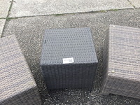 2x tuintafel, 1 x krukje - afbeelding 3 van  4