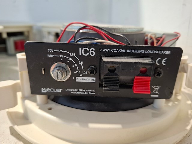 2x tweekanaals audio-eindversterkers, extron, xpa 1002, met 8x 2-weg coaxiale inbouwluidspreker, ecler ic6 - afbeelding 5 van  8