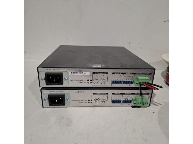 2x tweekanaals audio-eindversterkers, extron, xpa 1002, wit, met 8x 2-weg coaxiale inbouwluidspreker, ecler ic6 - afbeelding 3 van  5