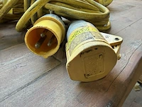 2x verlengkabel met cee-stekkers, 110 v, geel - afbeelding 3 van  4