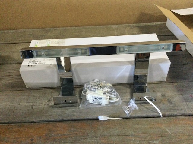 2x verlichting voor badmeubel, 820354, chroom - afbeelding 1 van  5