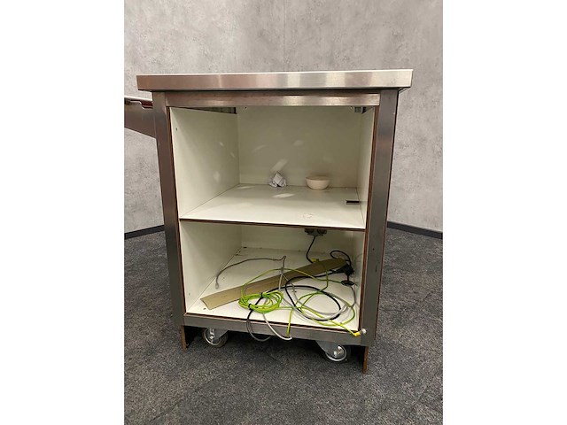 2x verrijdbare horeca uitgifte counter - afbeelding 12 van  12