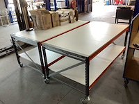 (2x) verrijdbare inpaktafels / werktafels