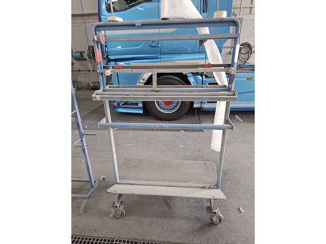 2x verrijdbare papierstandaard - afbeelding 2 van  3