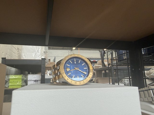 2x versace horloge - afbeelding 5 van  7