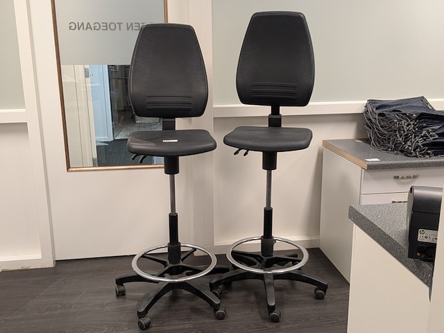 2x verstelbare stoel - afbeelding 1 van  6