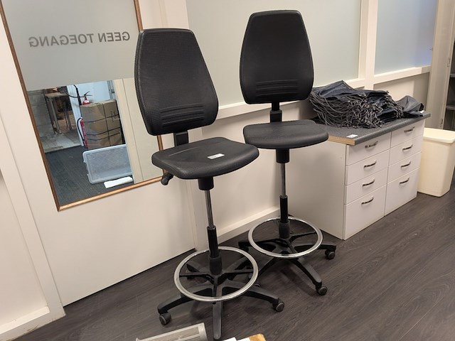 2x verstelbare stoel - afbeelding 2 van  6