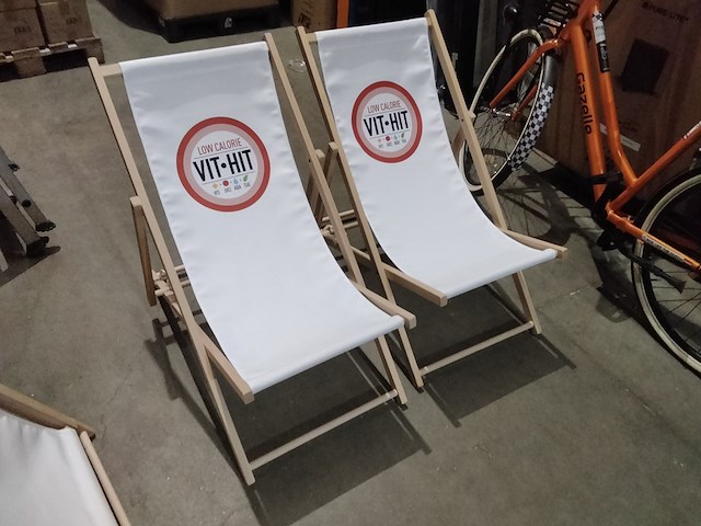 2x verstelbare tuin/ligstoelen - afbeelding 1 van  4