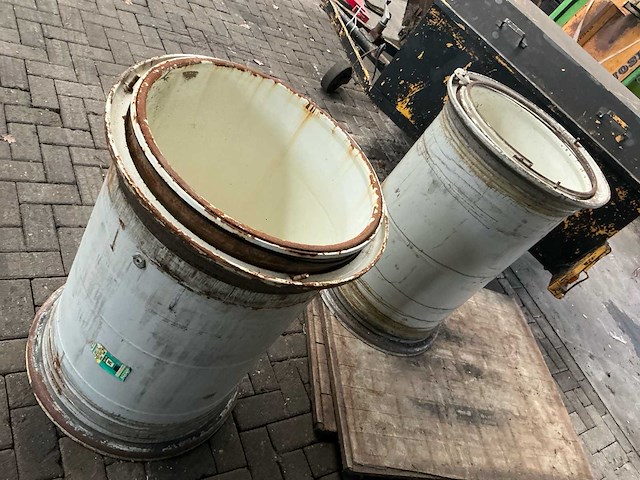 2x vervaet voorbandvelgen - afbeelding 9 van  11