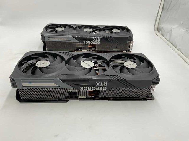 2x videokaart, asus, geforce rtx 4090 - afbeelding 3 van  17