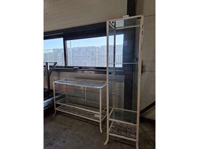 2x vintage vitrine - afbeelding 1 van  9