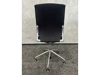 2x vitra meda - vergaderstoel - afbeelding 3 van  15