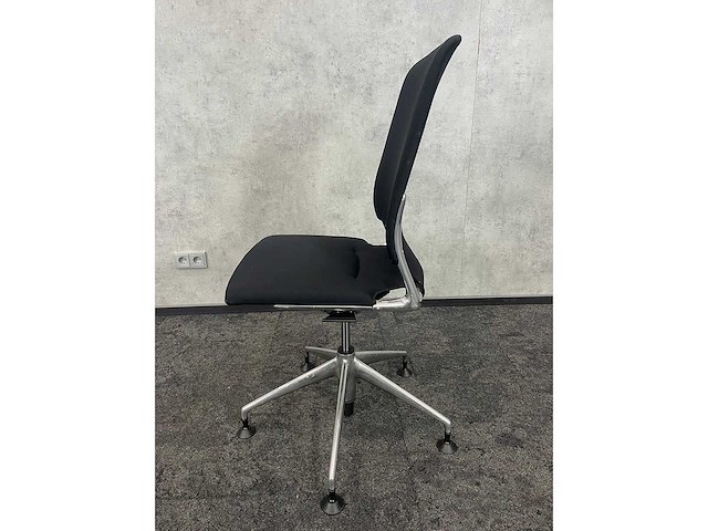 2x vitra meda - vergaderstoel - afbeelding 5 van  15