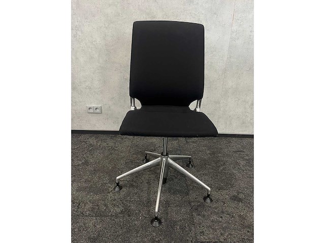 2x vitra meda - vergaderstoel - afbeelding 3 van  11