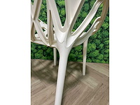 2x vitra vegetal - witte design kuipstoel - afbeelding 5 van  6
