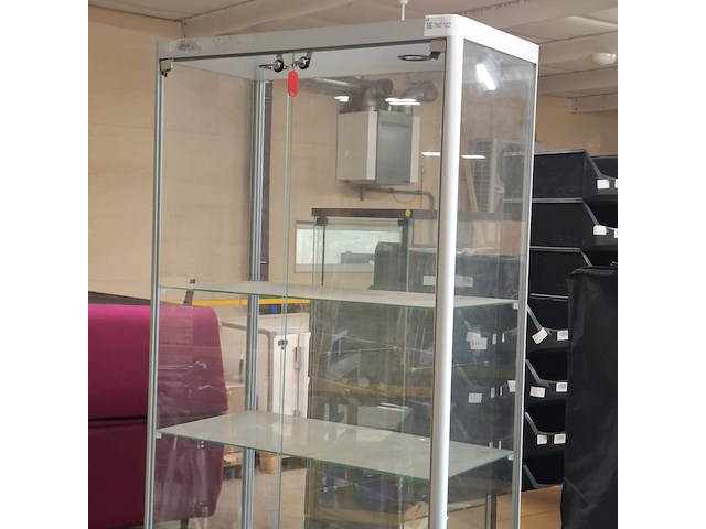 2x vitrinekast - afbeelding 2 van  9