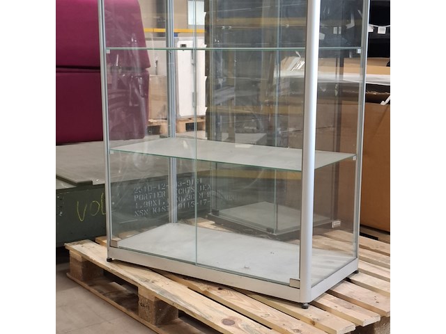 2x vitrinekast - afbeelding 4 van  9