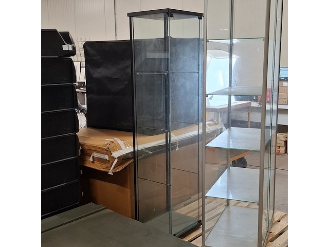 2x vitrinekast - afbeelding 6 van  9