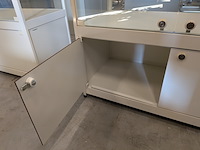 2x vitrinekast - afbeelding 4 van  14