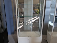 2x vitrinekast - afbeelding 7 van  14