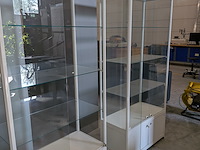 2x vitrinekast - afbeelding 12 van  14
