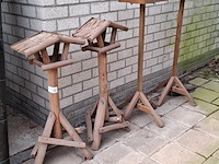 2x vogelhuis en 2x voederplank op standaard - afbeelding 1 van  7