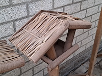 2x vogelhuis en 2x voederplank op standaard - afbeelding 3 van  7