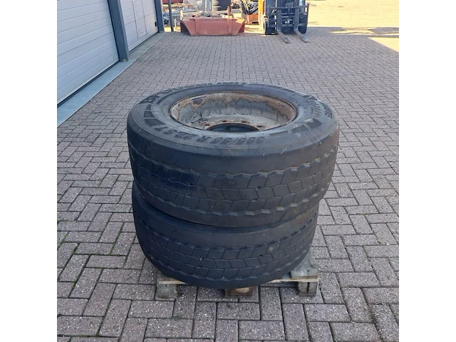 2x vrachtwagen band, bfgoodrich, route control - afbeelding 8 van  13