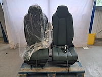 2x vrachtwagenstoel, volvo - afbeelding 1 van  11