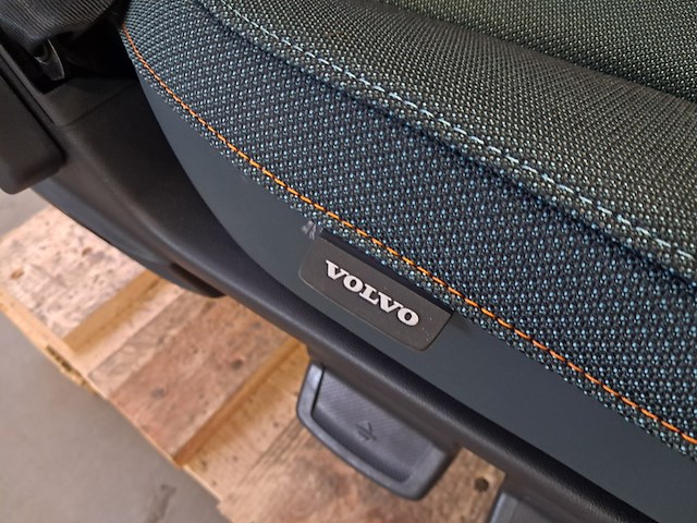 2x vrachtwagenstoel, volvo - afbeelding 5 van  10