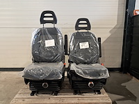 2x vrachtwagenstoel - afbeelding 1 van  6