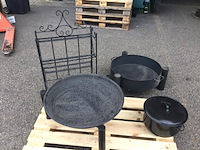 2x vuurkorf, 1x etagère, 1x pan met deksel ed, zwart - afbeelding 3 van  3