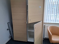 2x wandkast met 2x ontvangststoel - afbeelding 4 van  8