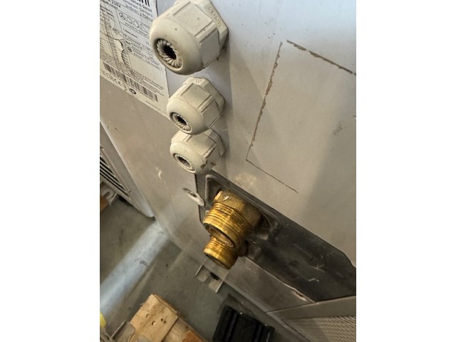 2x warmtepomp buitenunit vaillant, arotherm - afbeelding 8 van  8