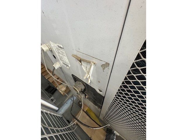 2x warmtepomp buitenunit vaillant - afbeelding 3 van  6