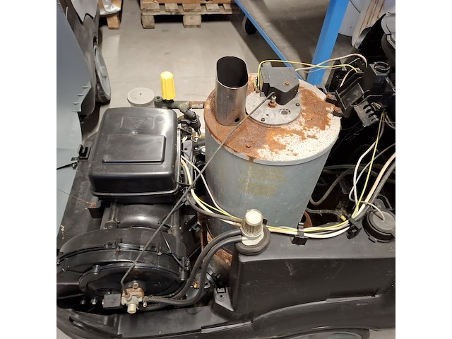 2x warmwater hogedrukreiniger, kärcher , professional - afbeelding 15 van  27