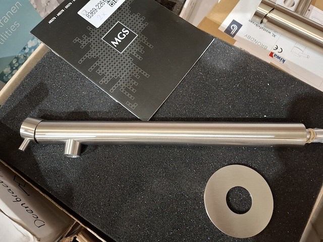 2x wastafelkraan mgs milano , rvs geborsteld - afbeelding 1 van  4