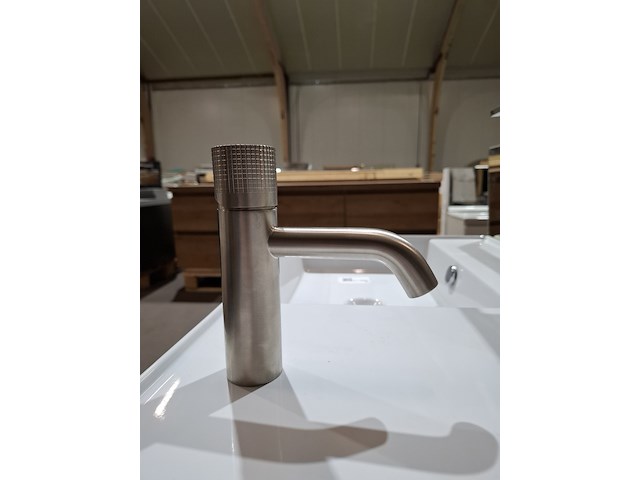 2x wastafelkraan xenz, esla, rvs geborsteld - afbeelding 2 van  5